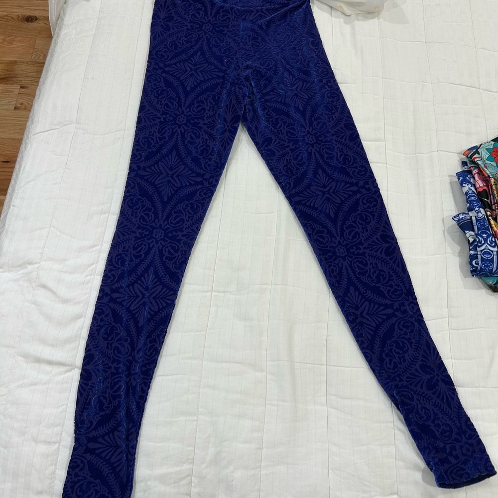 BlackMilk Blurple burned velvet leggings